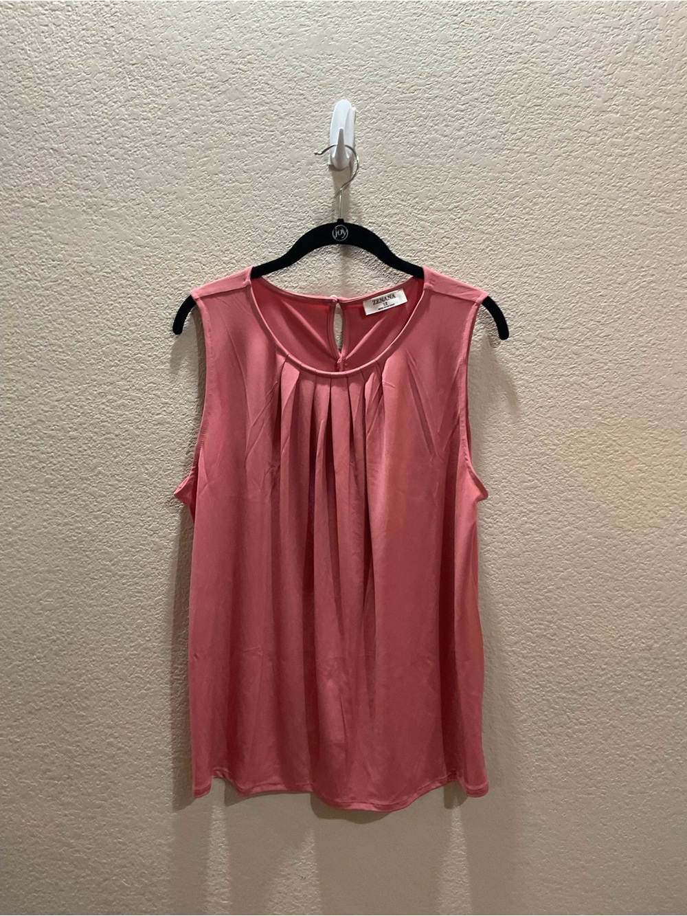 Zenana Sleeveless Pleated Round-Neck Top - Pink